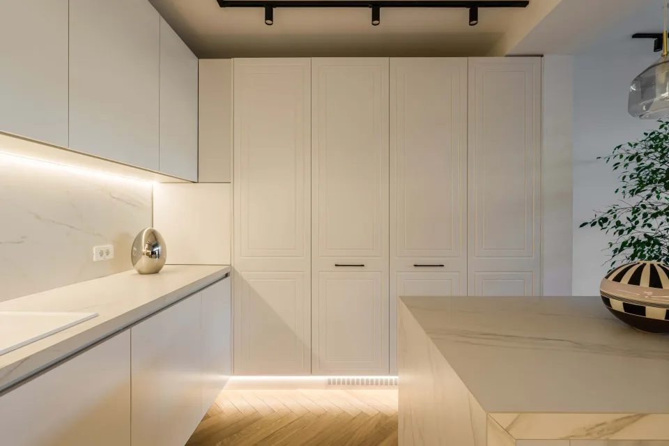 AC Penthouse — mobilier la comandă, fotografie 11 din 26