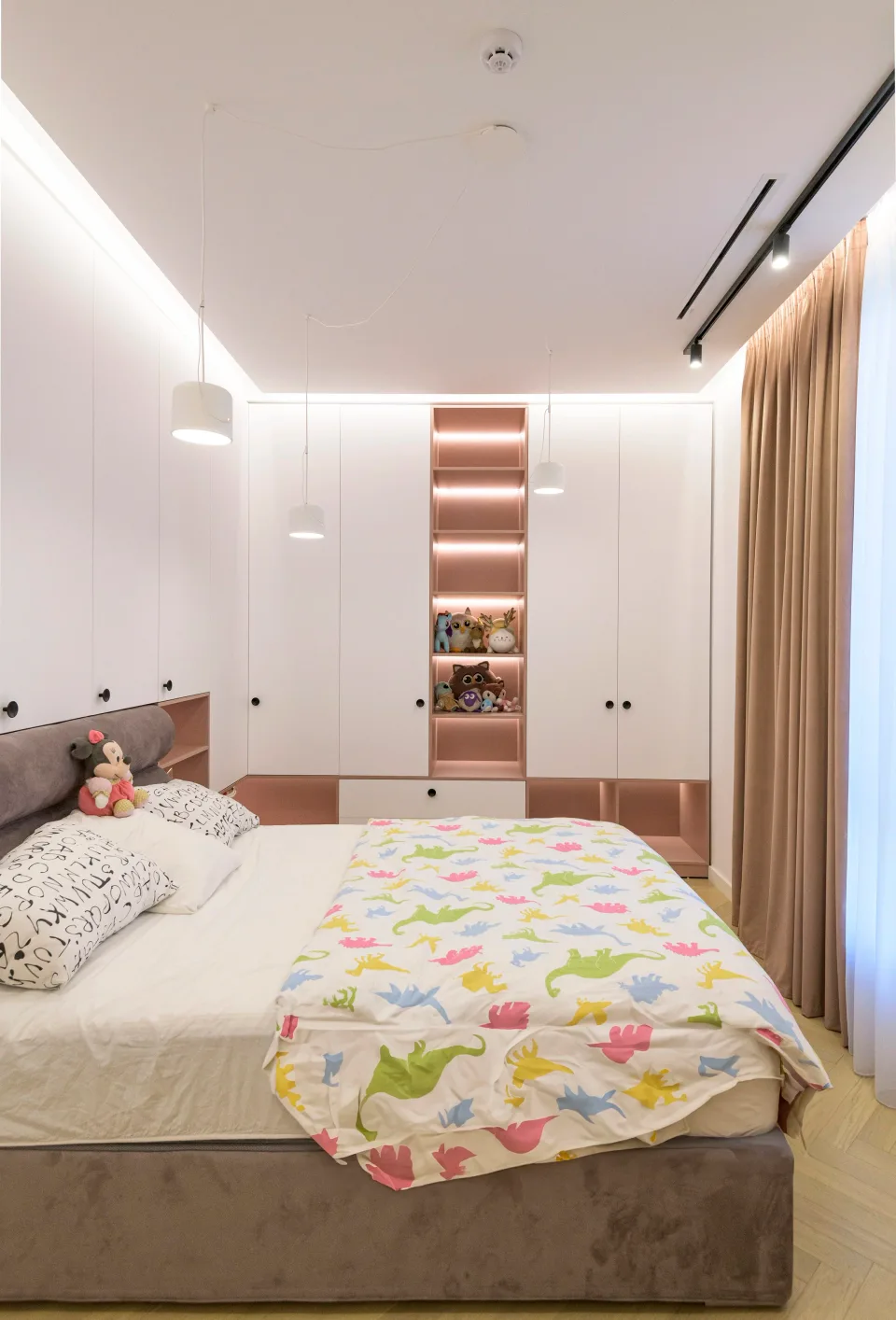AM Villa — mobilier la comandă, fotografie 23 din 37