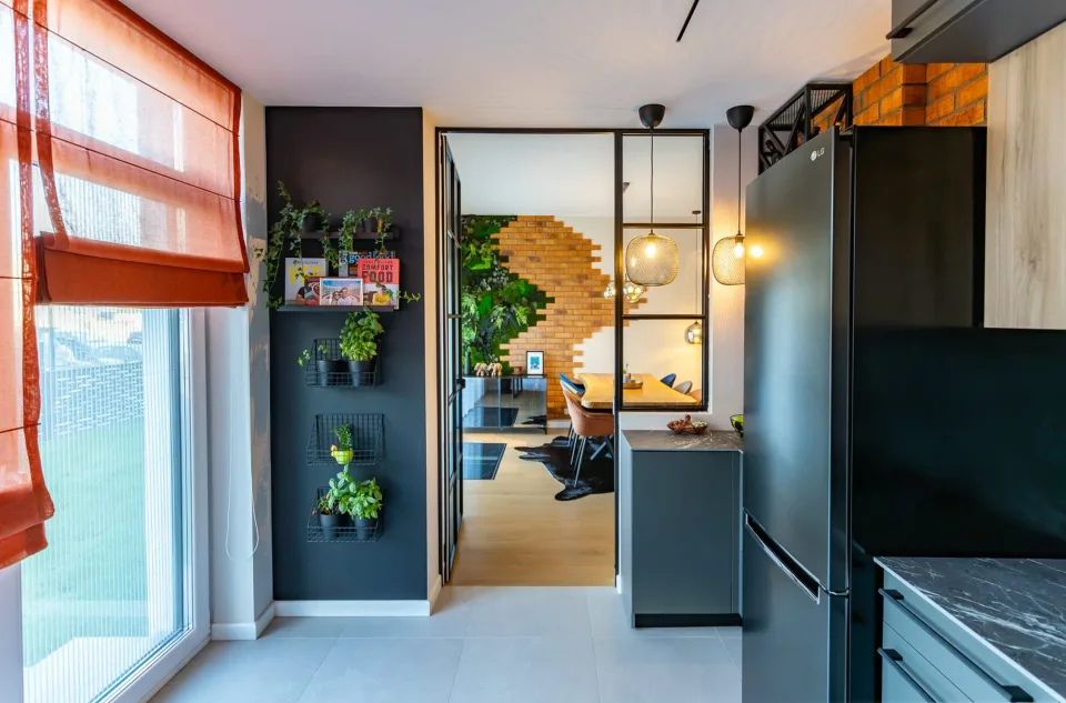 GM Apartment — mobilier la comandă, fotografie 16 din 16
