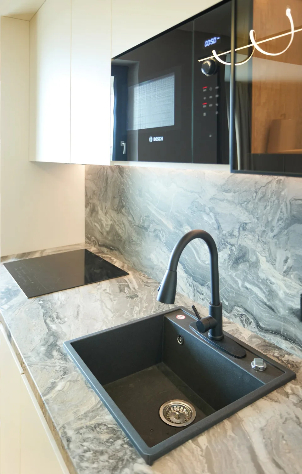 IM Apartment — mobilier la comandă, fotografie 12 din 16