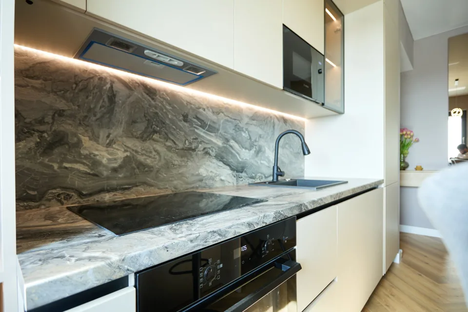 IM Apartment — mobilier la comandă, fotografie 5 din 16