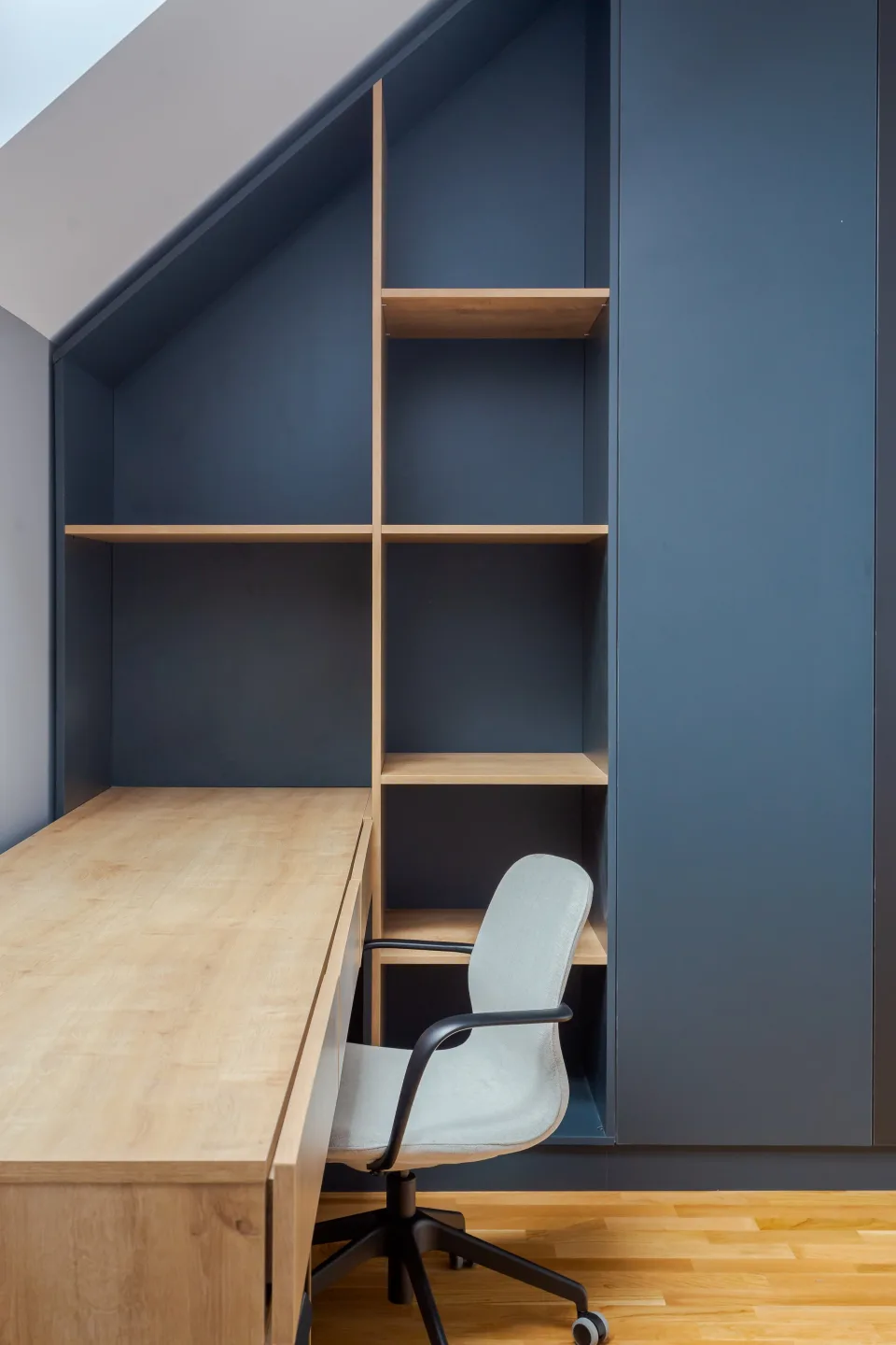 NP Villa — mobilier la comandă, fotografie 15 din 17